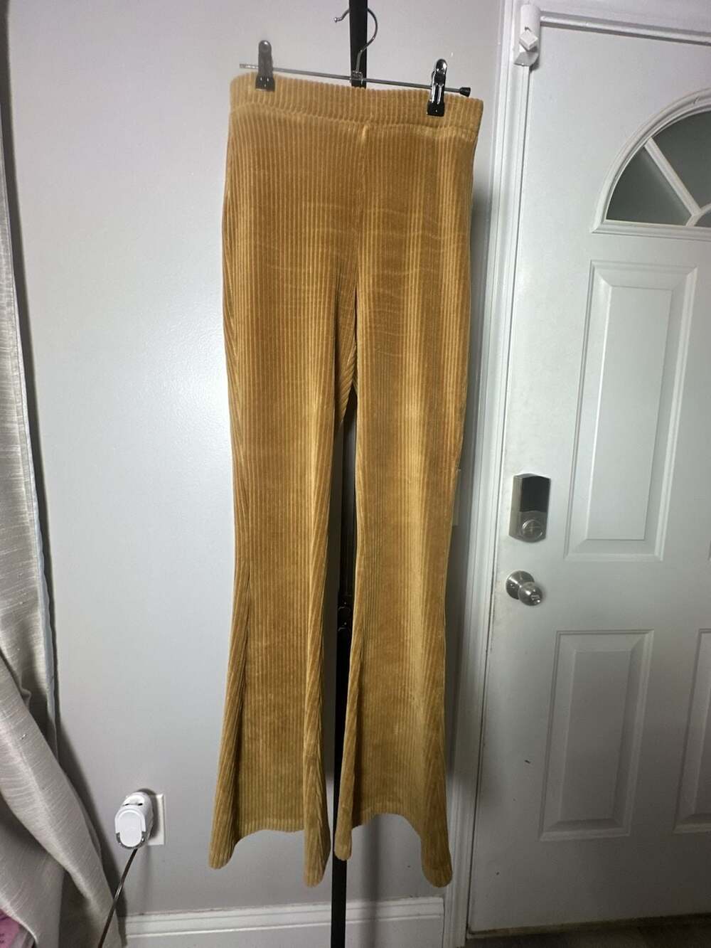 Aerie Women's Ribbed Corduroy High-Rise Flare Pants #964